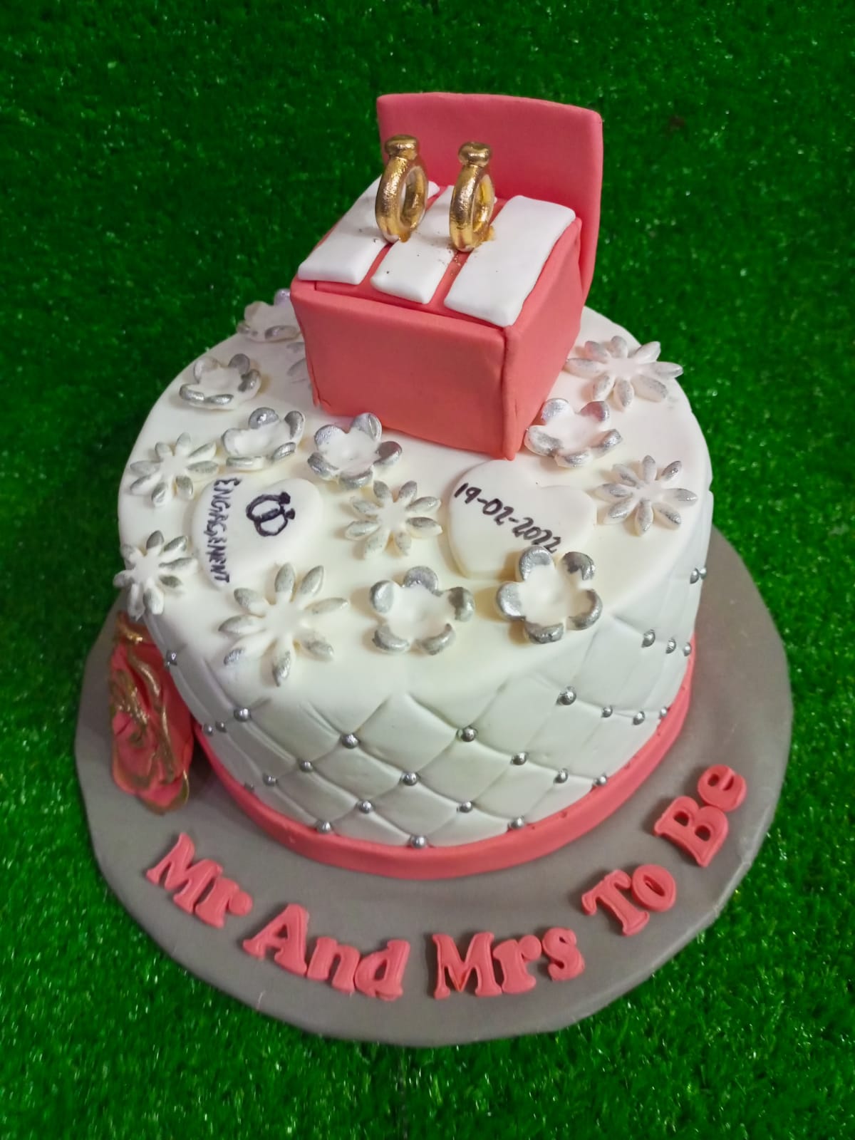 Engagement theme full fondant cake