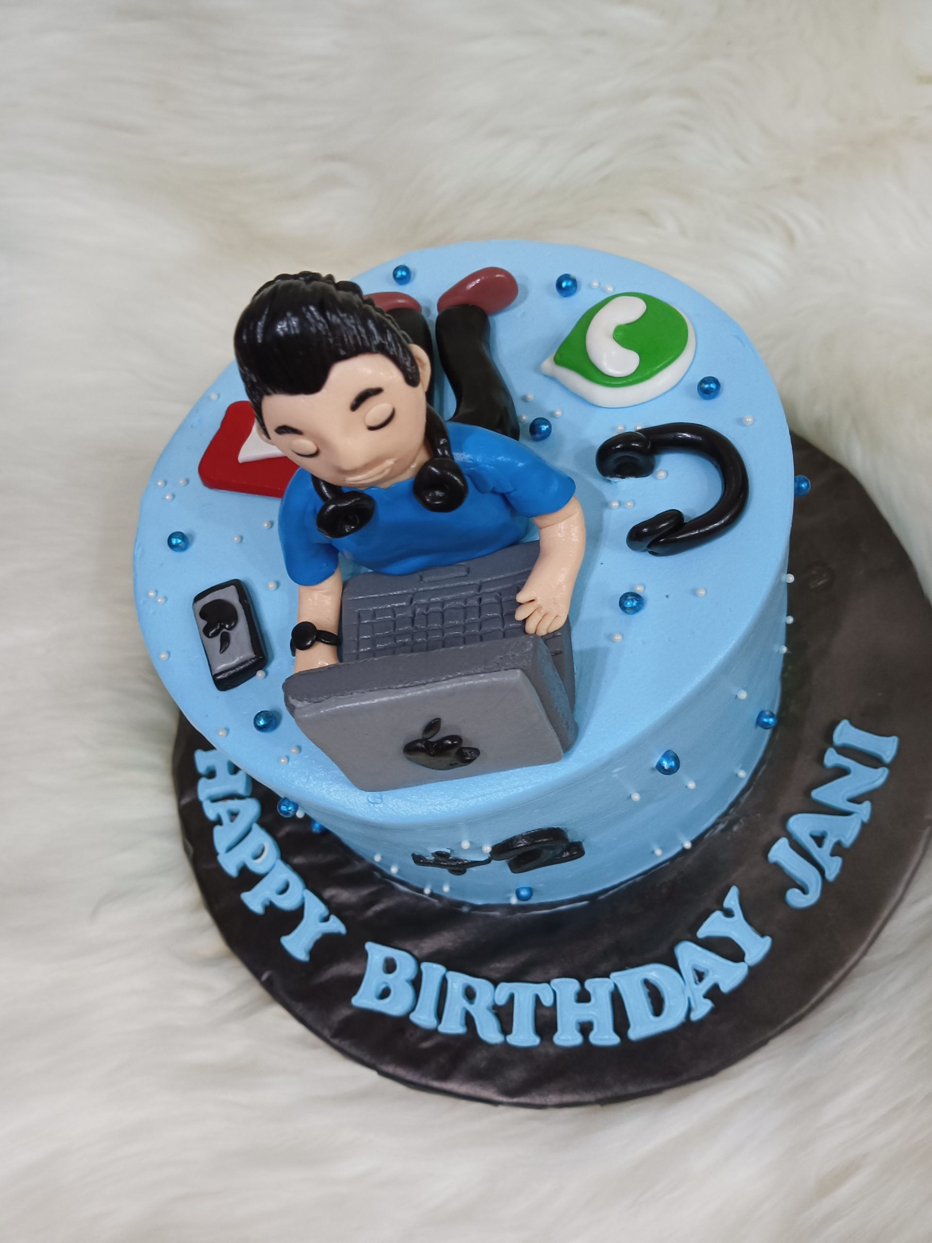 Software Engineer Cake | bakehoney.com