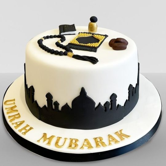 Umrah Mubarak theme full fondant cake