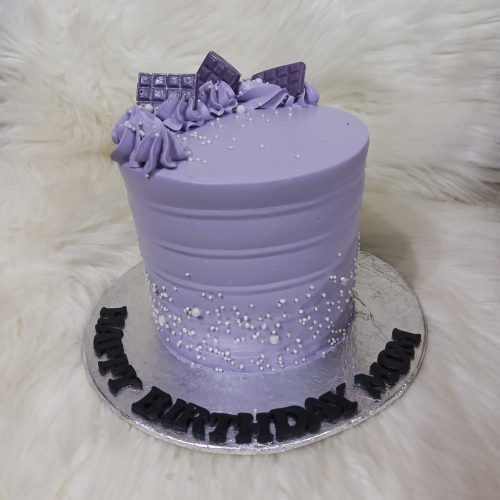 Birthday theme cream cake