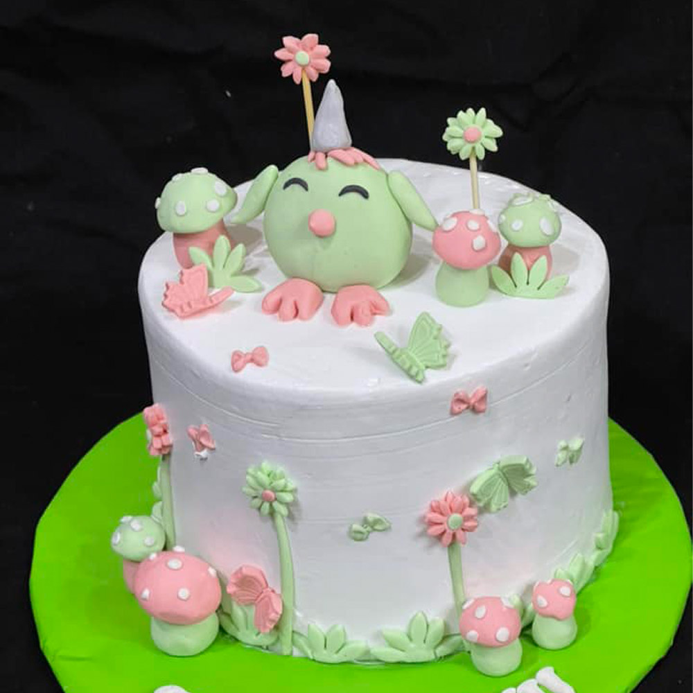 Customized birthday cake for baby girl