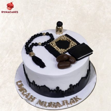 Hajj cake in Karachi with intricate designs celebrating the Hajj pilgrimage.