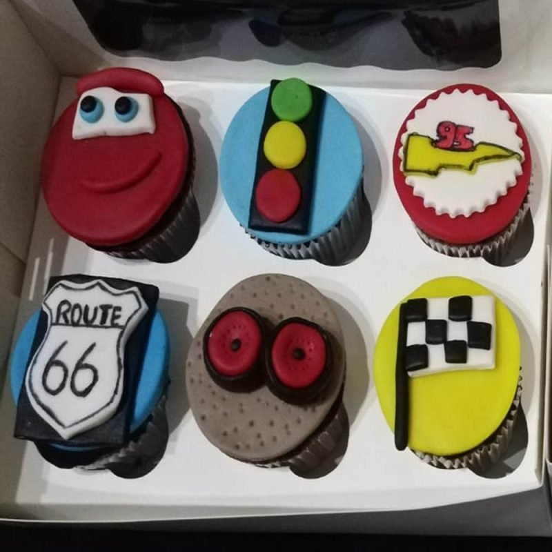Car theme full fondant cupcakes